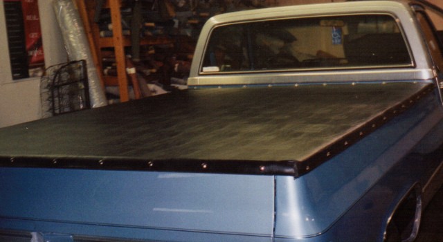 Tiger Auto Trim & Upholstery Truck Bed Cover